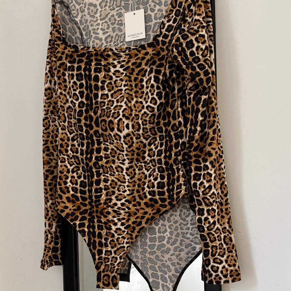 Mangopop Leopard Print Bodysuit size S